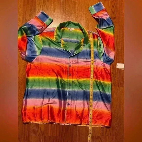 Nordstrom BP Size M Satin Pajama Top Shirt Red Multi Rainbow Ombre NEW - Picture 11 of 11